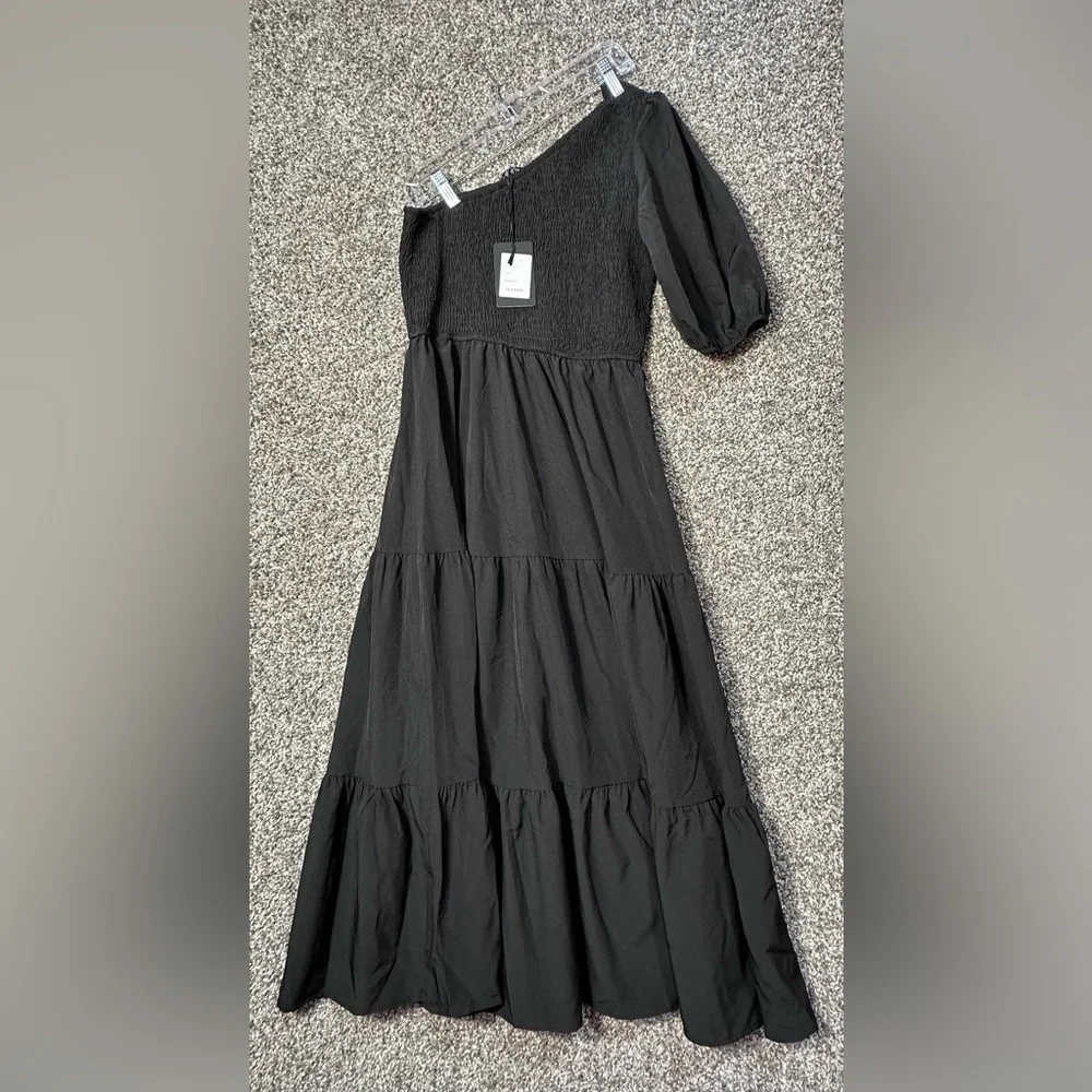 NWT One Shoulder Puff Sleeve Smocked Boho Midi Dress Size Large - Picture 4 of 6